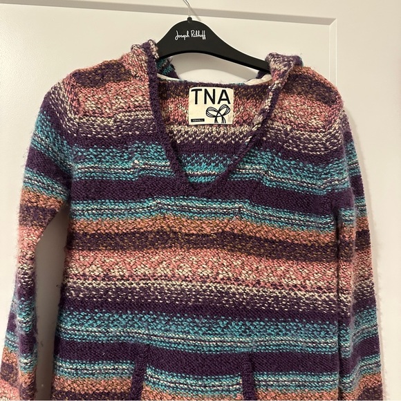 TNA Aritzia Striped Wool Blend Knit Pullover Oversized Sweater Size XS Women’s - Picture 4 of 10